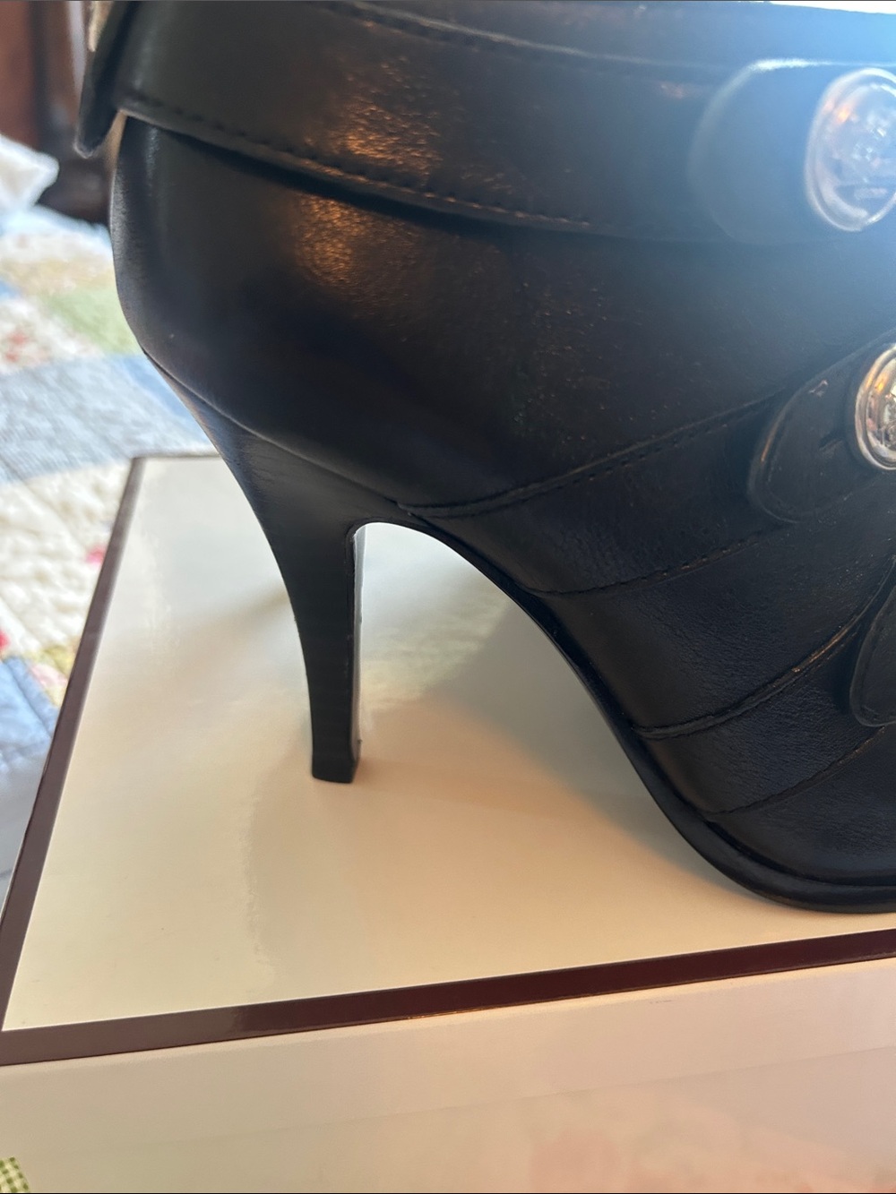 Vintage Coach Pauline Brandie ankle boot

New in box - Picture 6 of 8